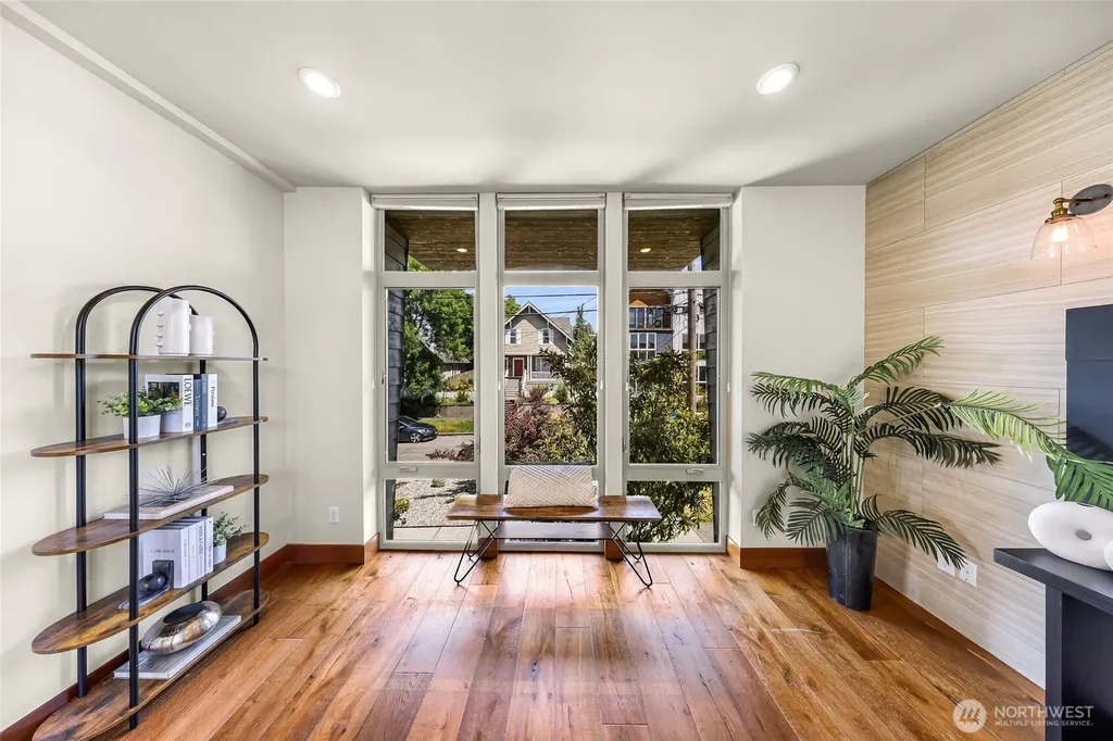 2645 NW 63rd Street Seattle WA 98107