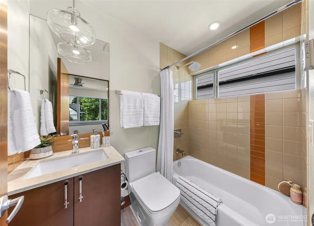 2645 NW 63rd Street Seattle WA 98107
