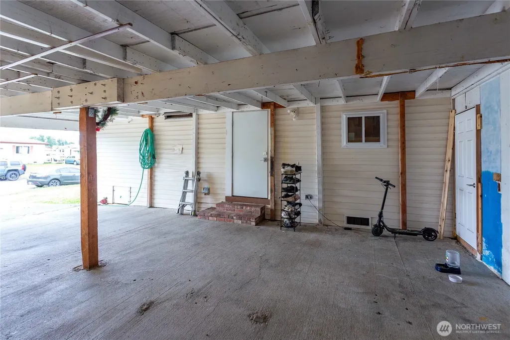 1706 N 32nd Place Mount Vernon WA 98273