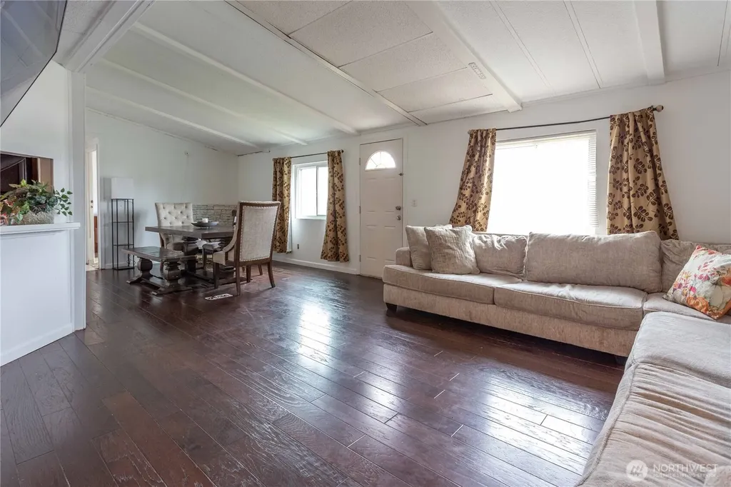 1706 N 32nd Place Mount Vernon WA 98273
