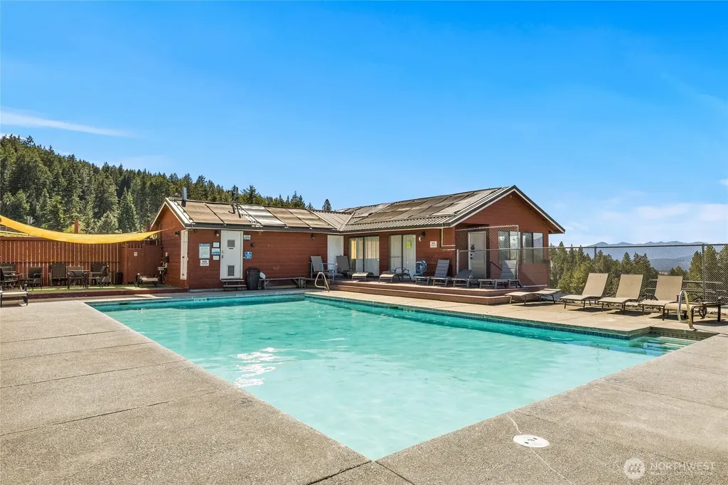 180 Horse Heaven Road Cle Elum WA 98922
