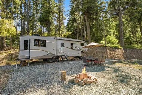 180 Horse Heaven Road Cle Elum WA 98922