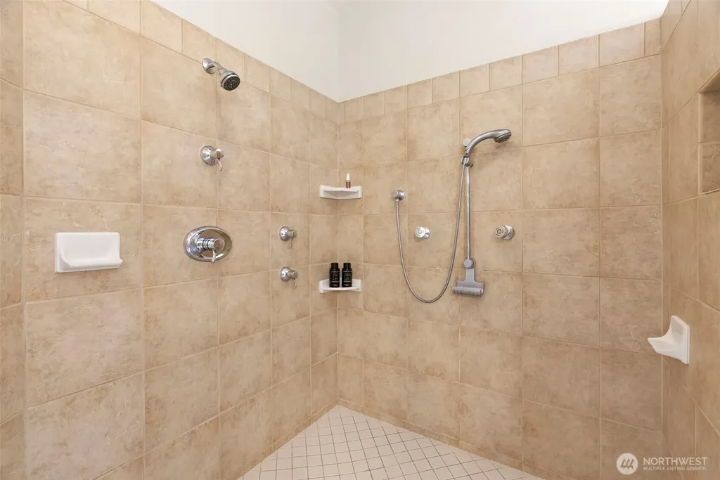 295 Lane Road Woodland WA 98674