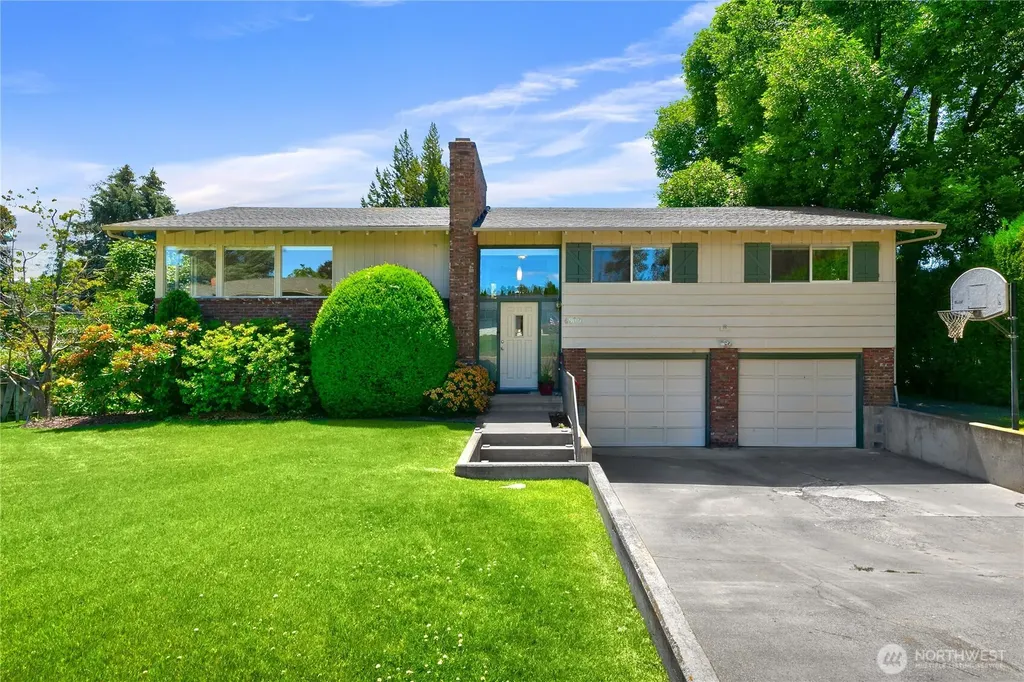 4906 Douglas Drive Yakima WA 98908