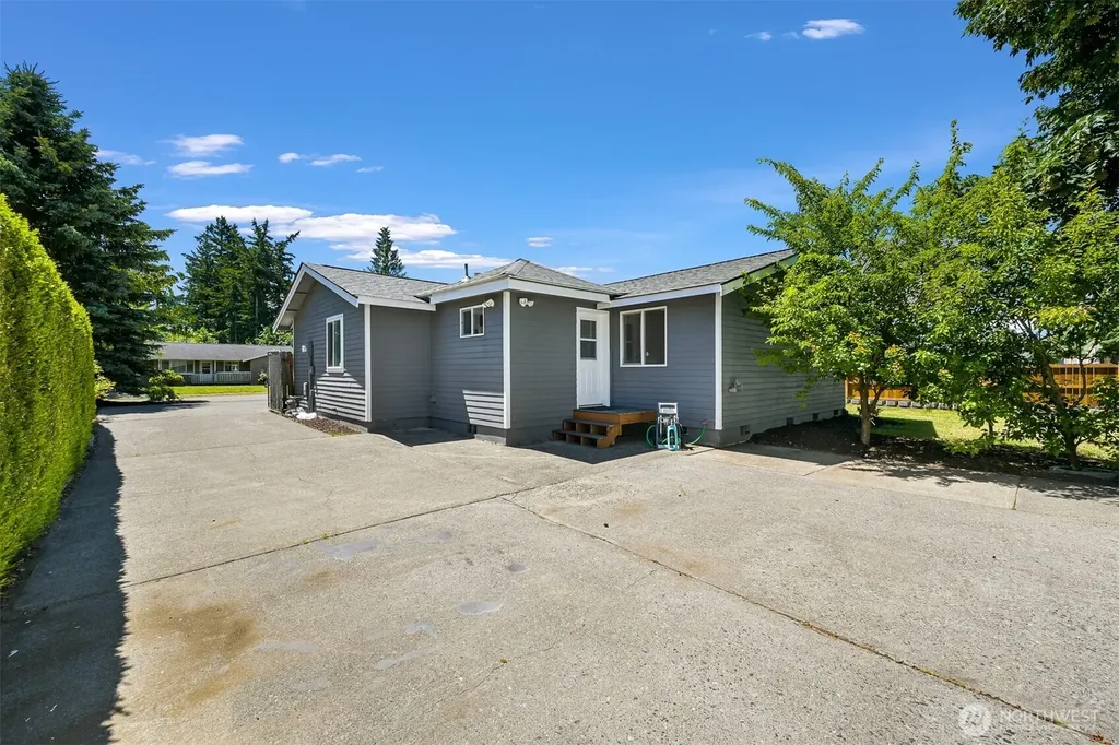 407 Cashmere Lane Everson WA 98247