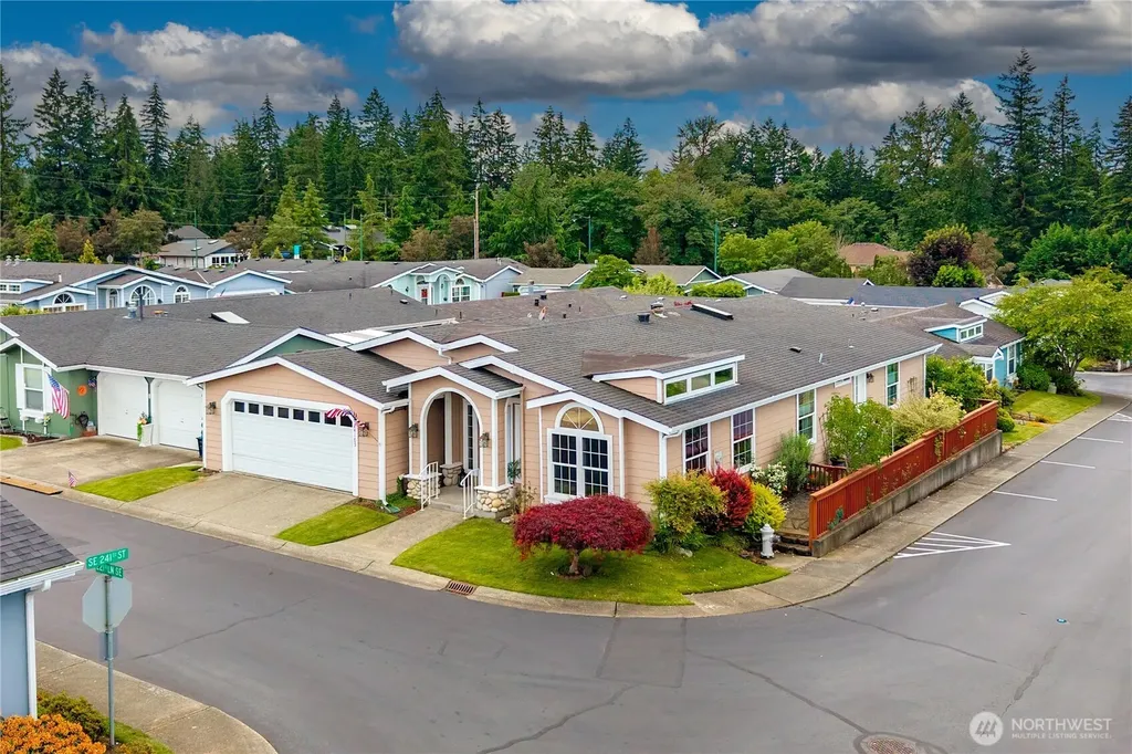 24105 221st Lane SE Maple Valley WA 98038