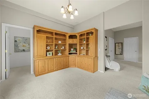 24105 221st Lane SE Maple Valley WA 98038