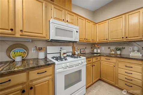 24105 221st Lane SE Maple Valley WA 98038