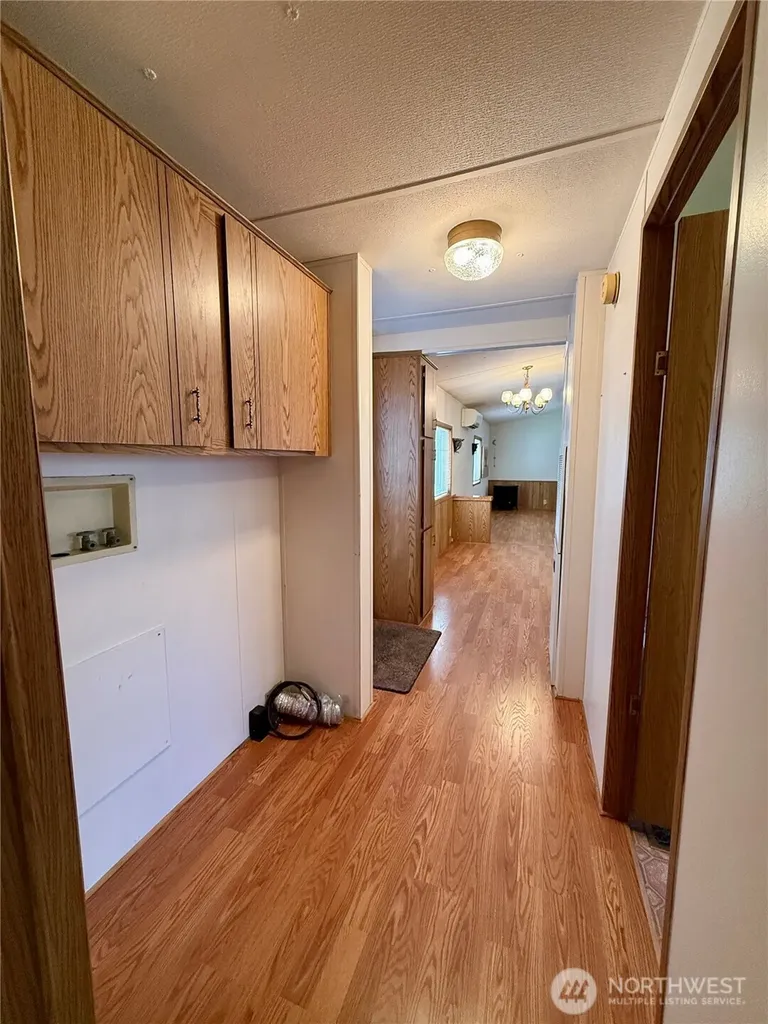 298 5th Street NW Long Beach WA 98631