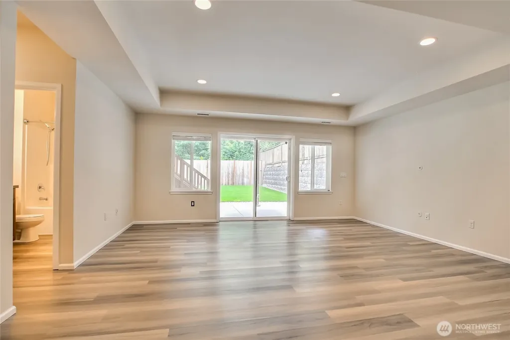 14011 2nd Avenue W Everett WA 98208