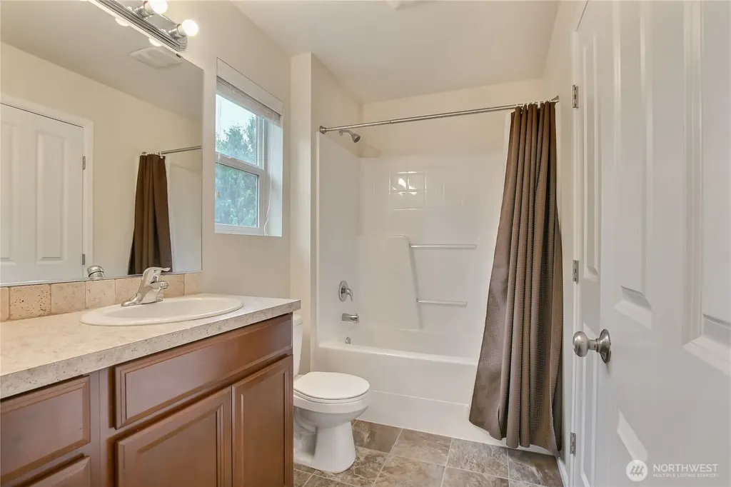 14011 2nd Avenue W Everett WA 98208