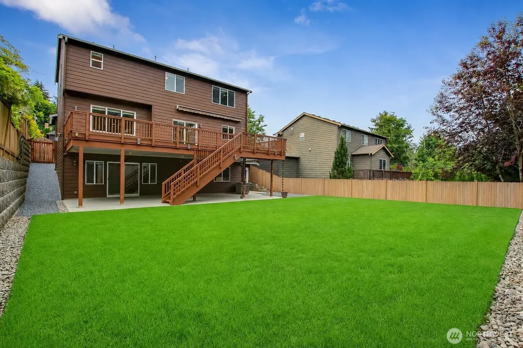 14011 2nd Avenue W Everett WA 98208