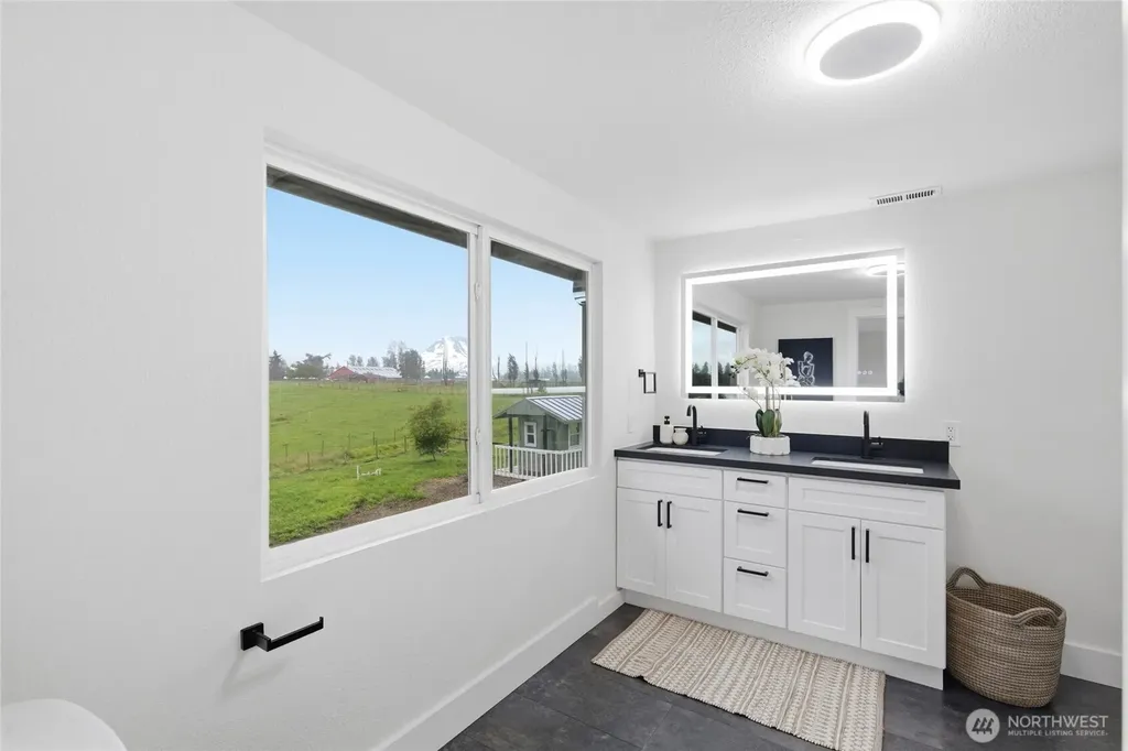 39302 236th Avenue SE Enumclaw WA 98022
