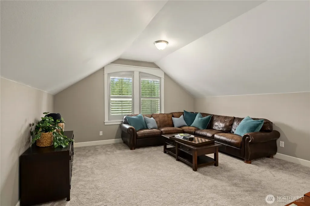 31627 SE 280th Court Ravensdale WA 98051