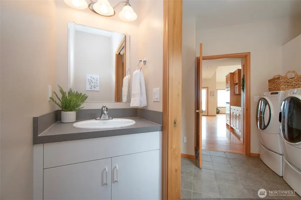 201 Karvellis Lane Port Angeles WA 98363