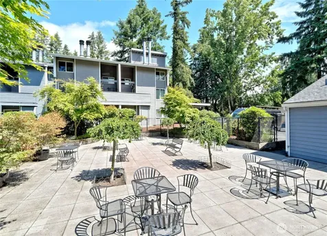 3015 127th Place SE Bellevue WA 98005