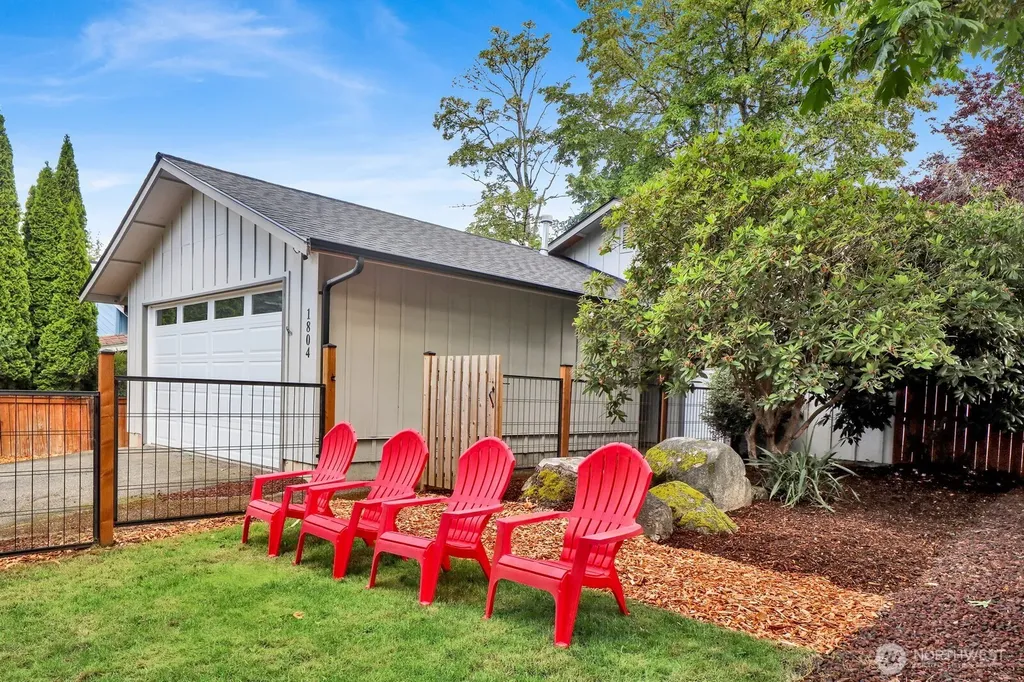 1804 Olympic Place Bellingham WA 98229