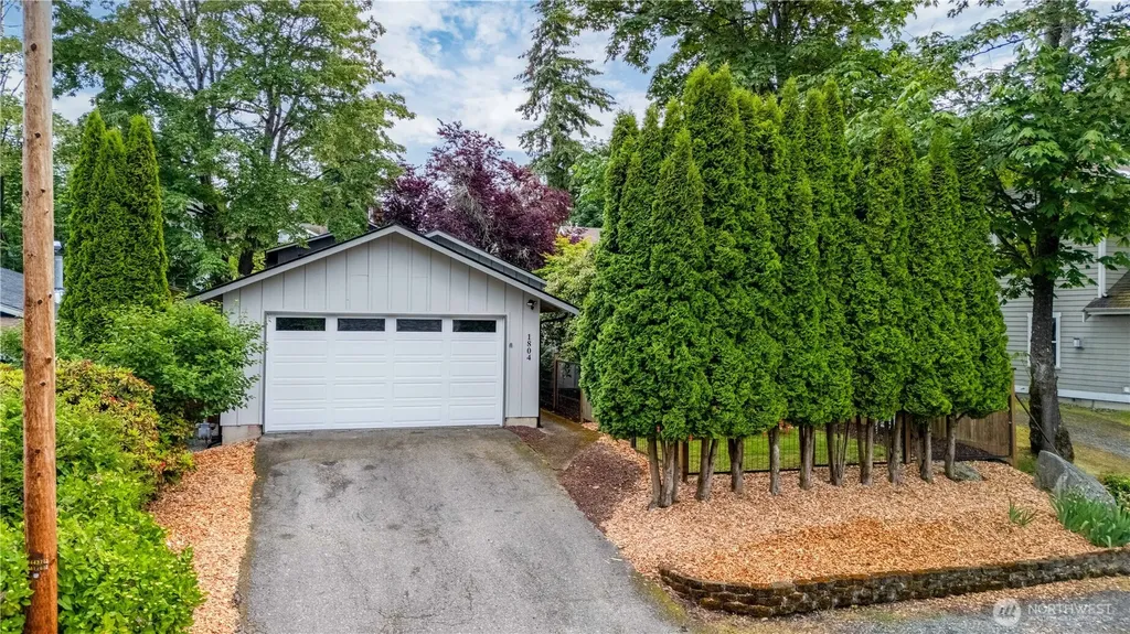 1804 Olympic Place Bellingham WA 98229