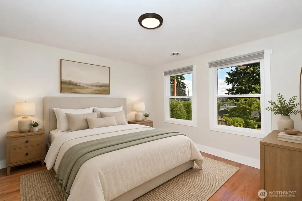 3216 24th Avenue W Seattle WA 98199