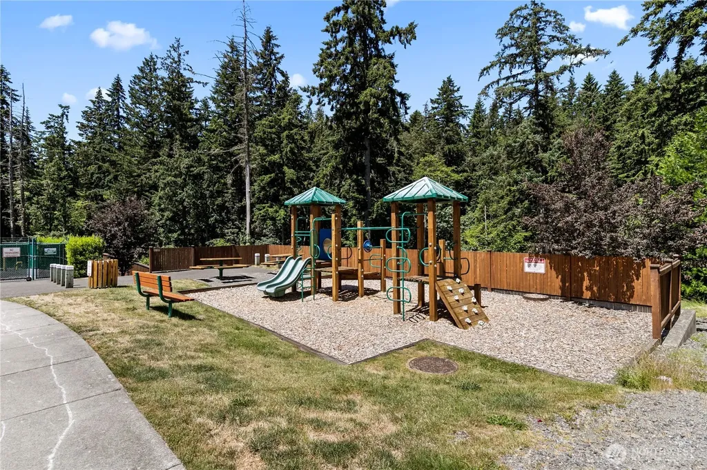 15407 61st Place W Edmonds WA 98026