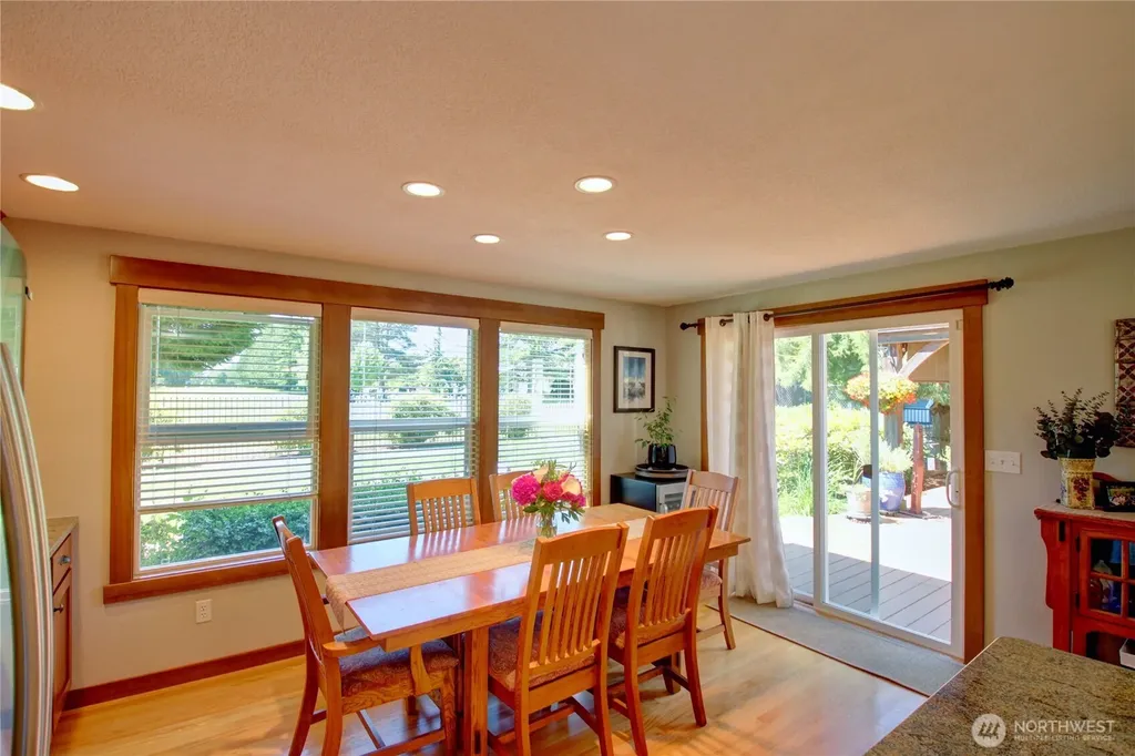 12270 Maple Crest Drive Burlington WA 98233