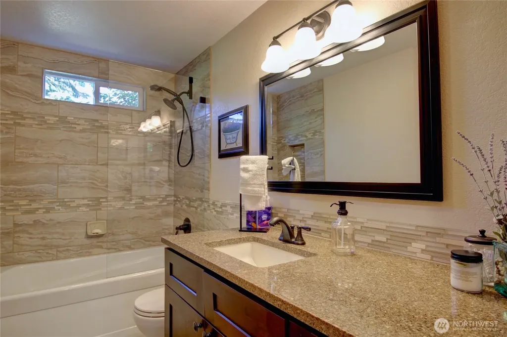 12270 Maple Crest Drive Burlington WA 98233