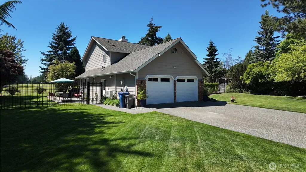 12270 Maple Crest Drive Burlington WA 98233