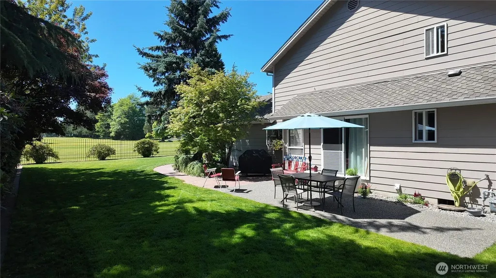 12270 Maple Crest Drive Burlington WA 98233