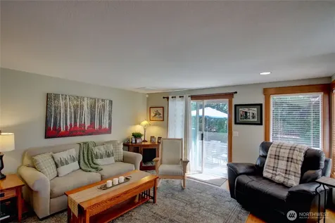 12270 Maple Crest Drive Burlington WA 98233