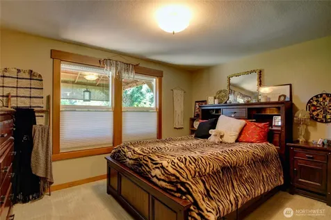 12270 Maple Crest Drive Burlington WA 98233