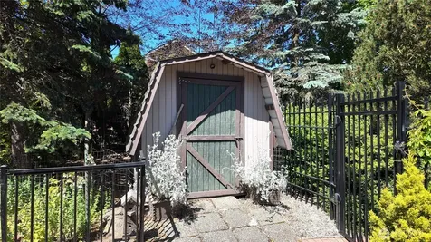12270 Maple Crest Drive Burlington WA 98233