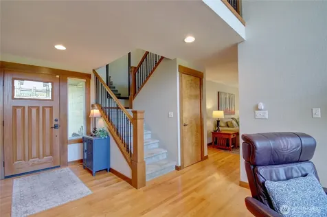 12270 Maple Crest Drive Burlington WA 98233