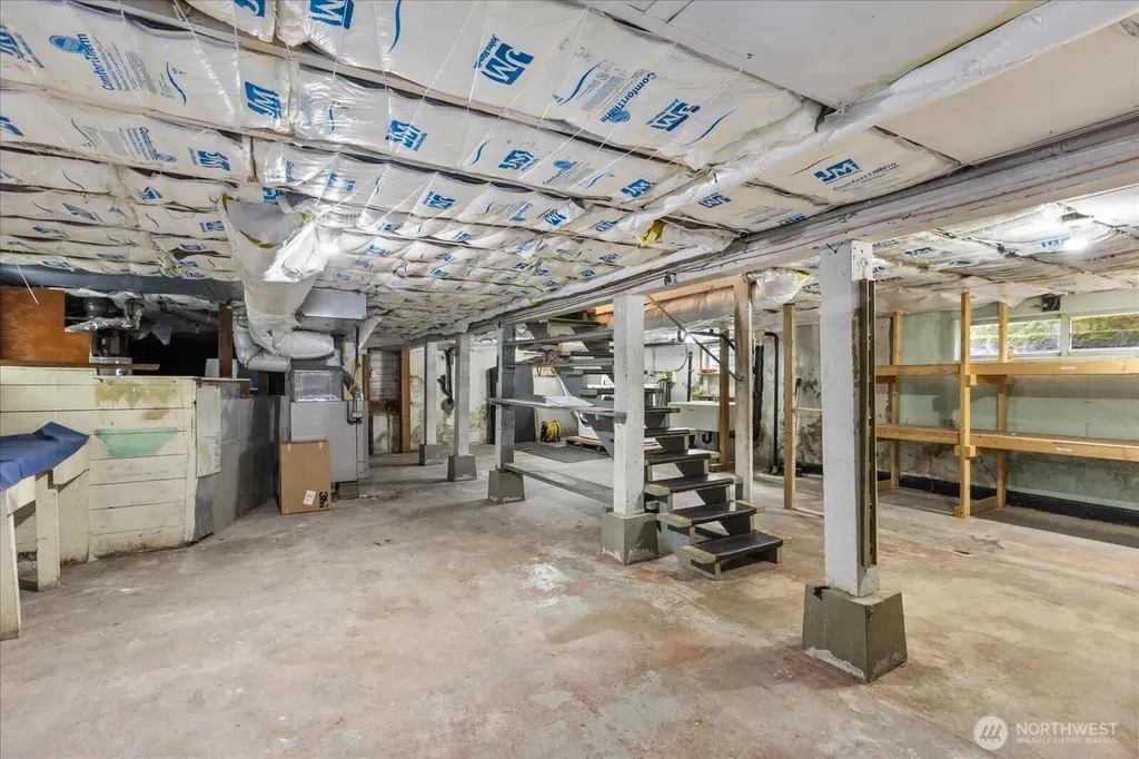 1601 10th Avenue W Seattle WA 98119