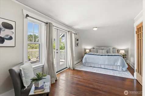 1601 10th Avenue W Seattle WA 98119