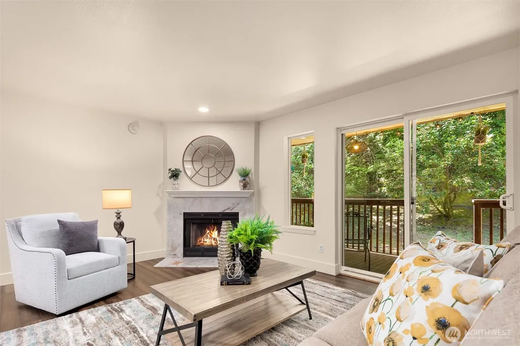 515 Newport Way NW Issaquah WA 98027