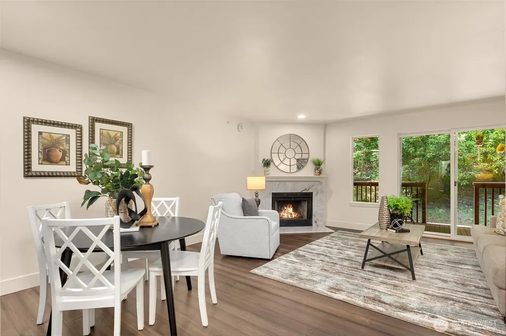 515 Newport Way NW Issaquah WA 98027