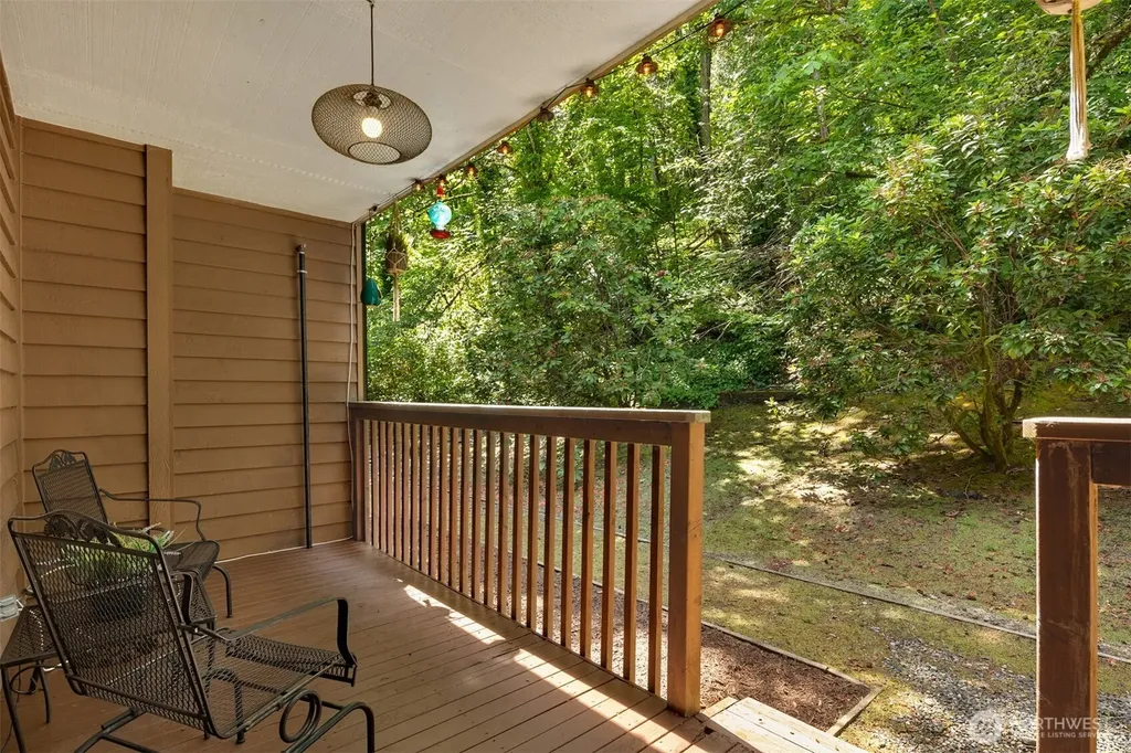 515 Newport Way NW Issaquah WA 98027