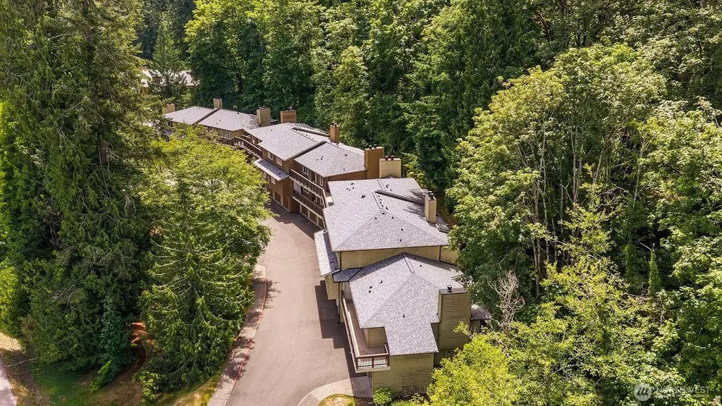515 Newport Way NW Issaquah WA 98027