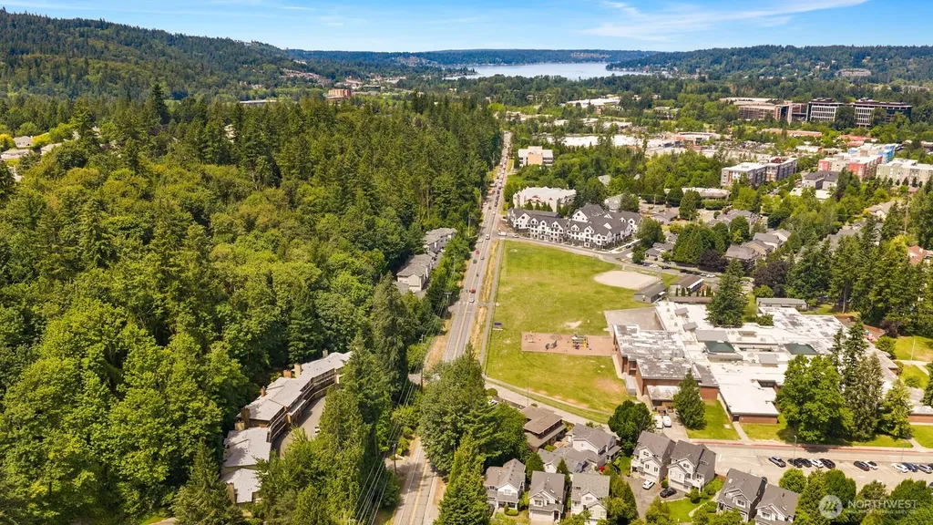 515 Newport Way NW Issaquah WA 98027