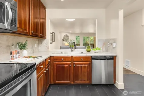 515 Newport Way NW Issaquah WA 98027