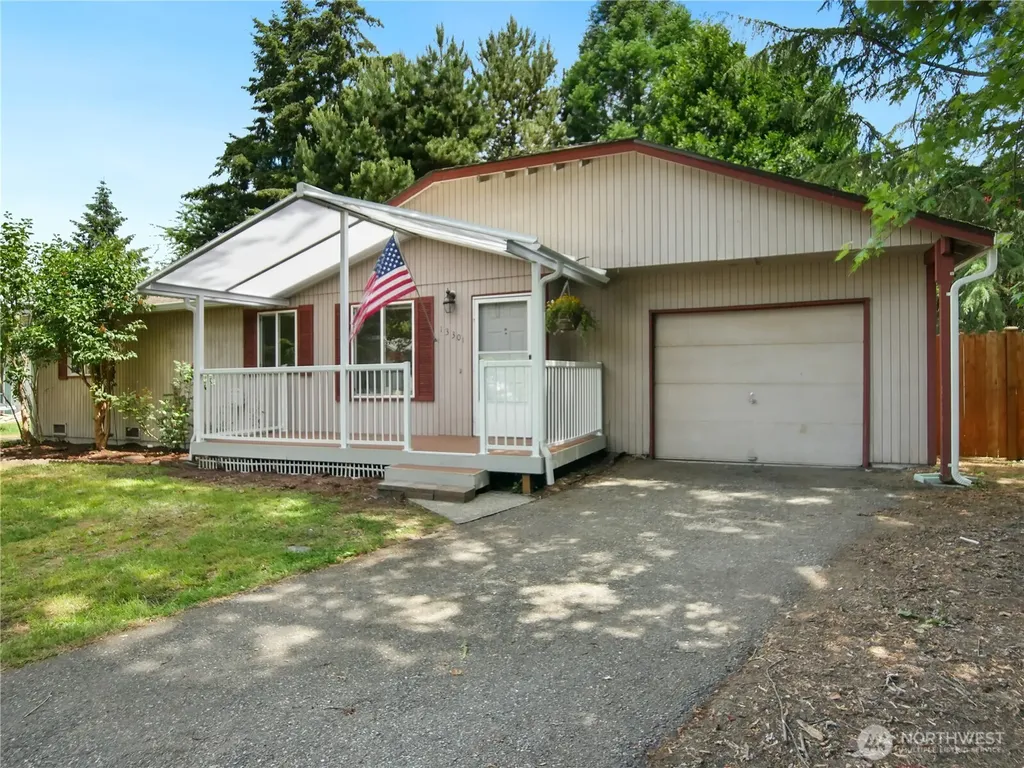 13301 45th Avenue NE Marysville WA 98271