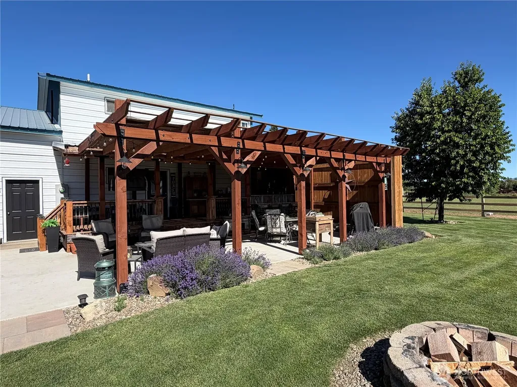 2310 Umptanum Road Ellensburg WA 98926