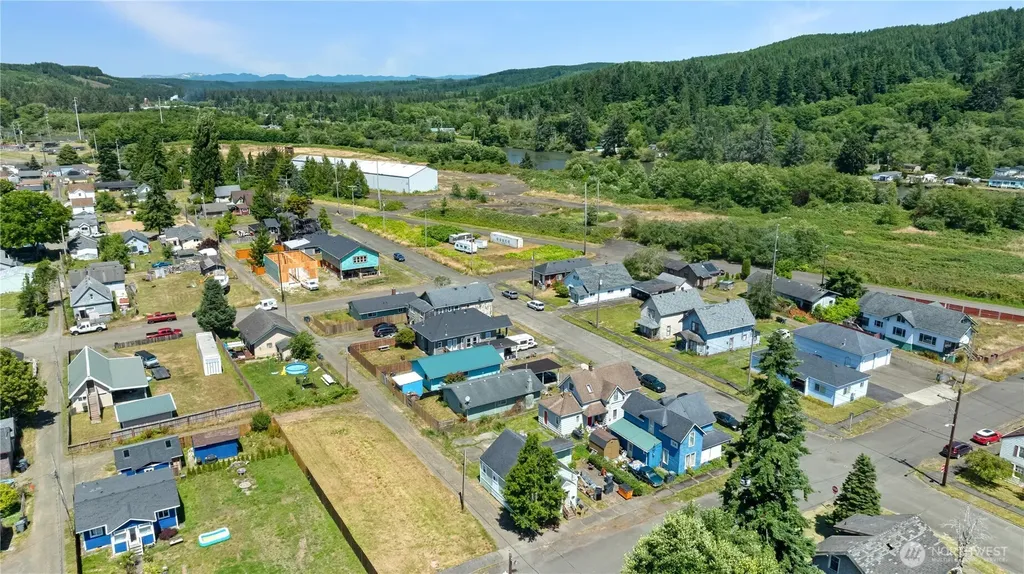 921 Ramer Avenue Hoquiam WA 98550