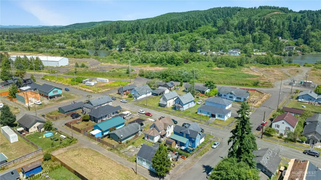 921 Ramer Avenue Hoquiam WA 98550