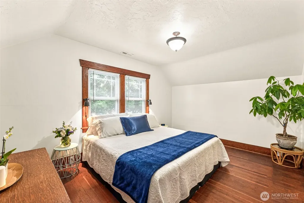 2227 E Harrison Street Tacoma WA 98404