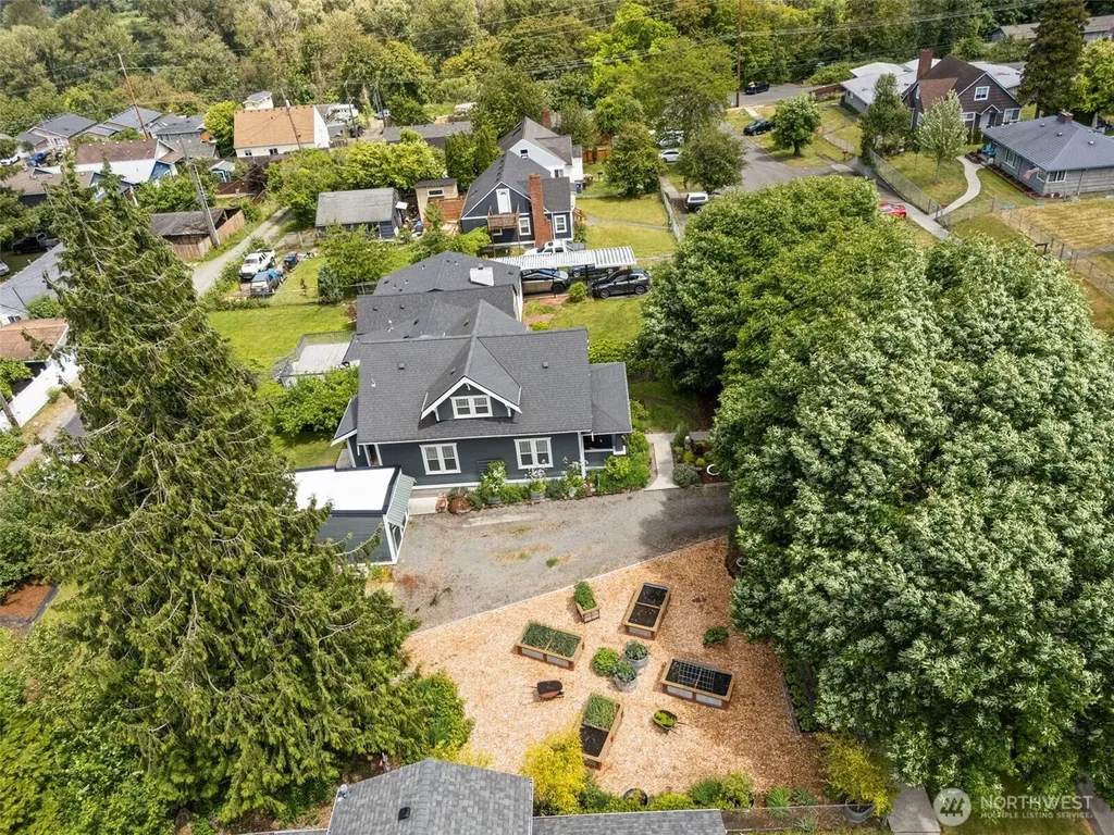 2227 E Harrison Street Tacoma WA 98404