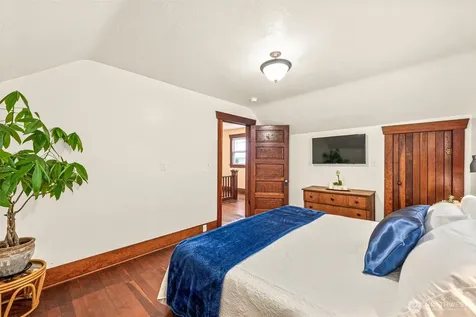 2227 E Harrison Street Tacoma WA 98404