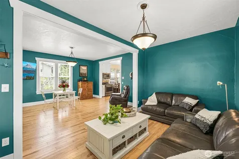 2227 E Harrison Street Tacoma WA 98404