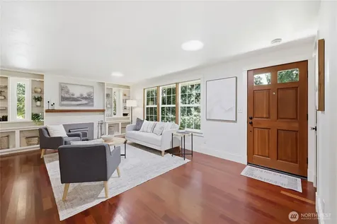 8883 NE Wardwell Road Bainbridge Island WA 98110