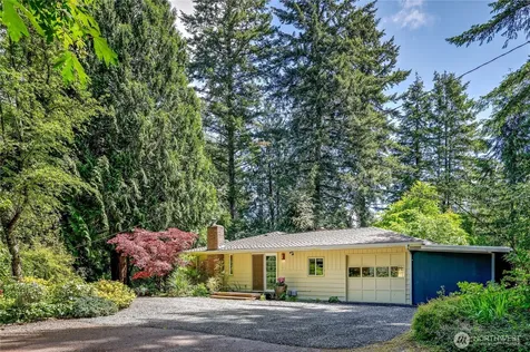 8883 NE Wardwell Road Bainbridge Island WA 98110